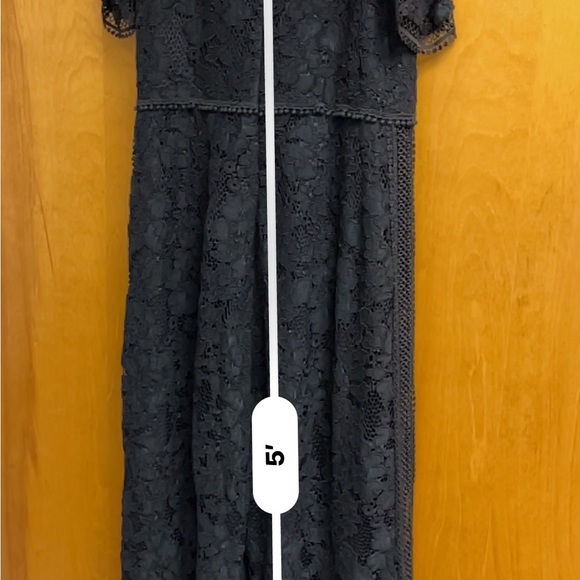 Alexis Women's Philippe Lace Cold-Shoulder Ruffle Jumpsuit - Picture 8 of 10